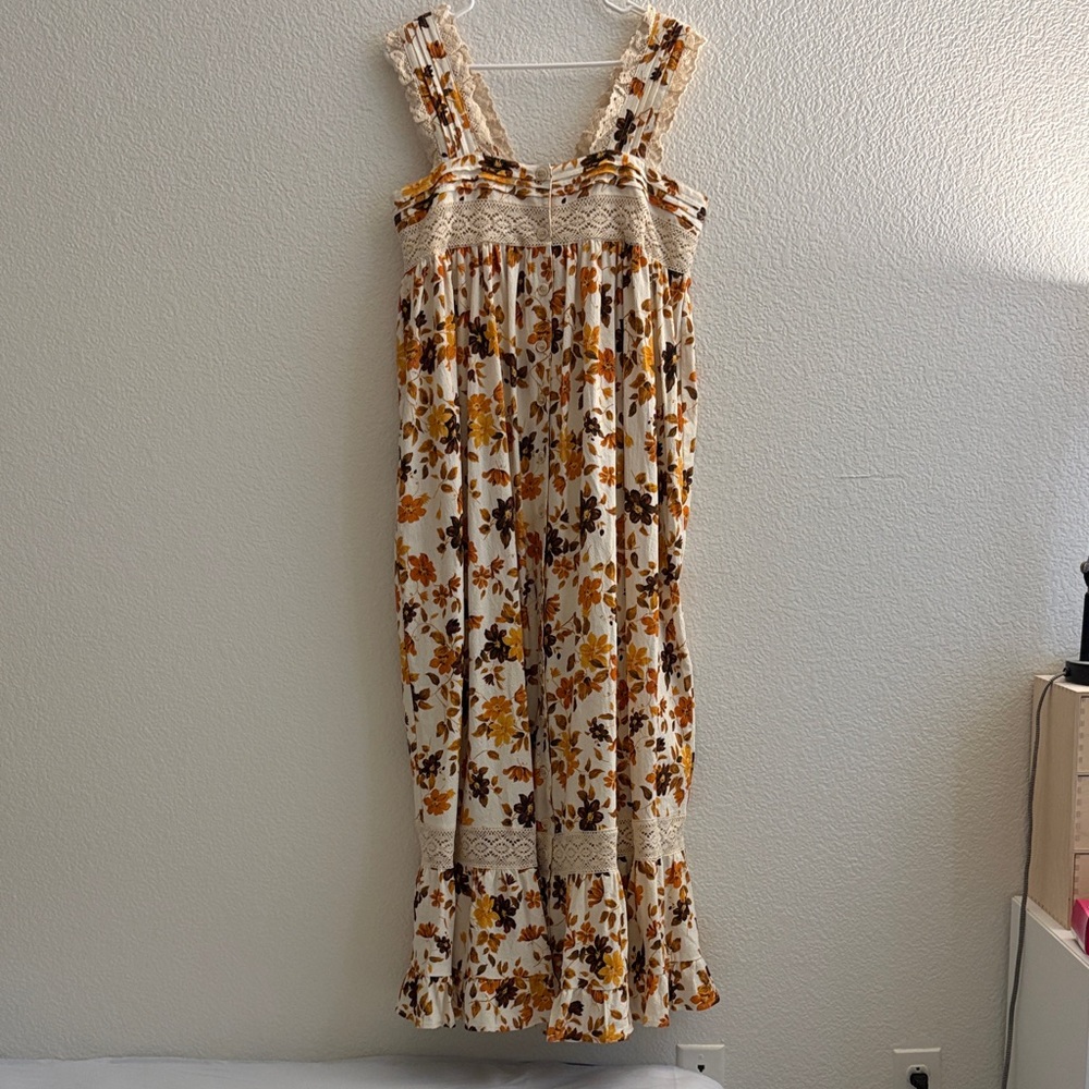 Meadows Farisona Dress in Golden Vine